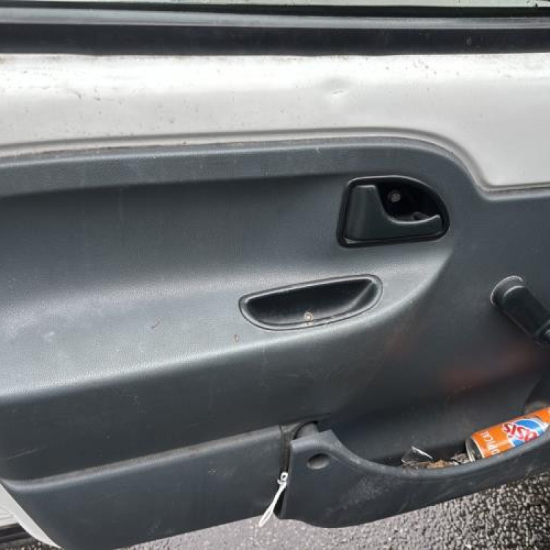 Vitre porte coffre droit RENAULT KANGOO 1 Photo n°13