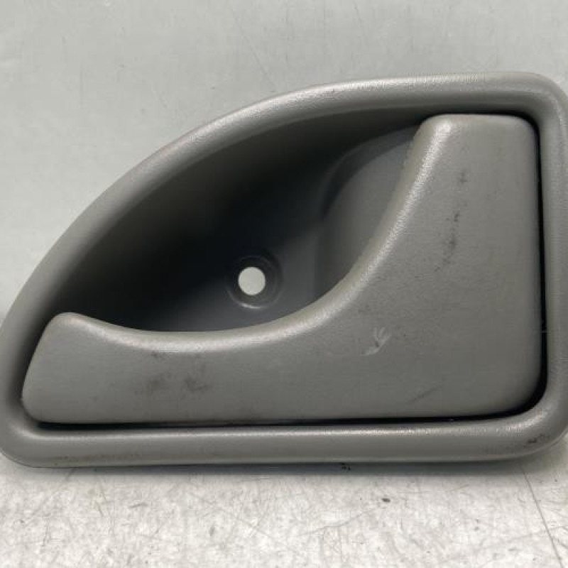 Poignee interieur avant droit RENAULT TWINGO 1 Photo n°1