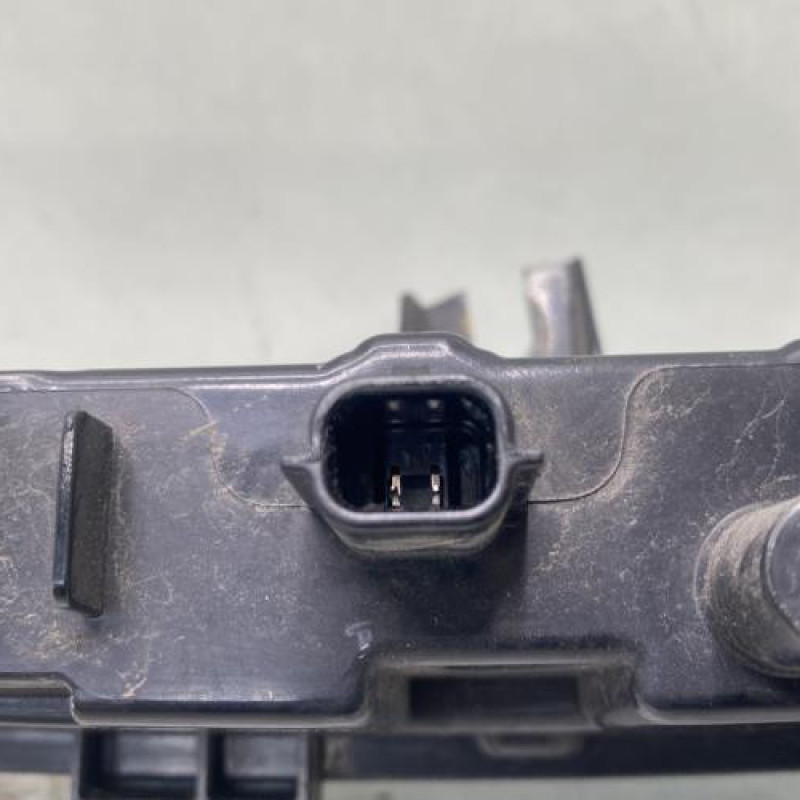 Feu diurne avant gauche RENAULT CLIO 4 Photo n°4