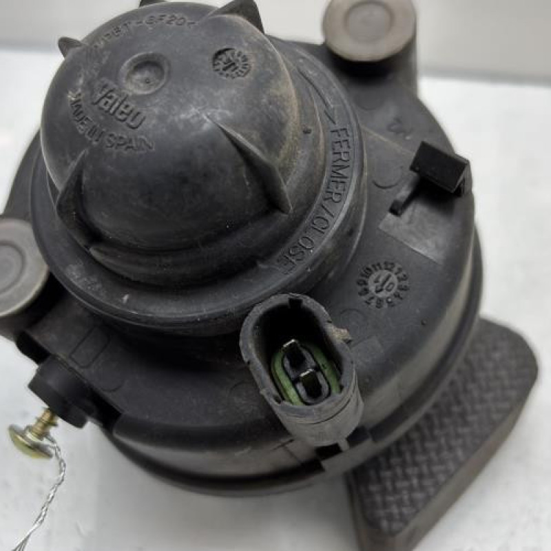 Anti brouillard droit (feux) RENAULT SCENIC 1 Photo n°3