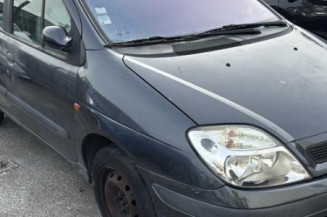 Anti brouillard droit (feux) RENAULT SCENIC 1