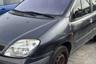 Anti brouillard gauche (feux) RENAULT SCENIC 1