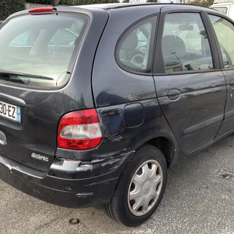 Anti brouillard gauche (feux) RENAULT SCENIC 1 Photo n°7