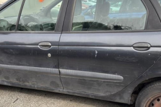 Anti brouillard gauche (feux) RENAULT SCENIC 1