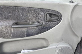 Anti brouillard gauche (feux) RENAULT SCENIC 1