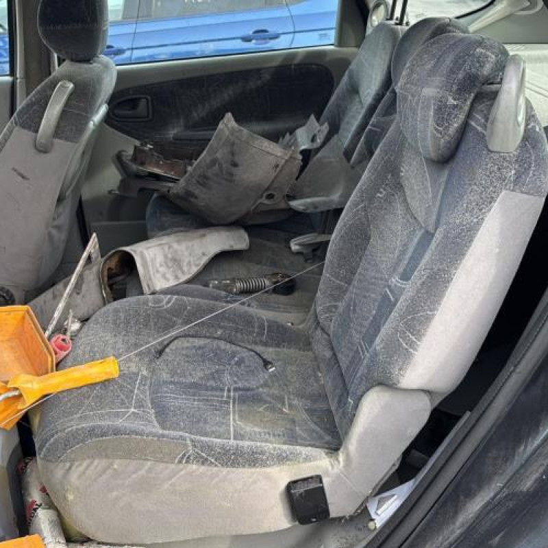 Anti brouillard gauche (feux) RENAULT SCENIC 1 Photo n°17