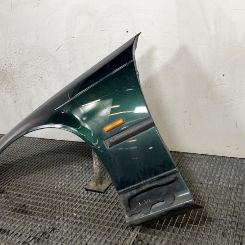 Aile avant gauche BMW SERIE 3 E36 Photo n°3