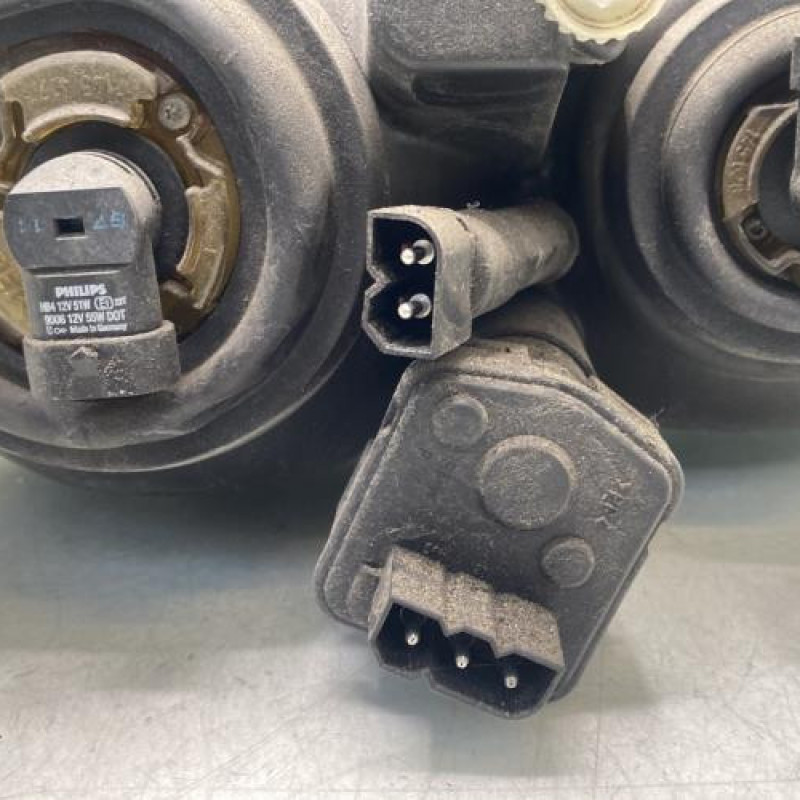 Optique avant principal gauche (feux)(phare) BMW SERIE 3 E36 Photo n°3