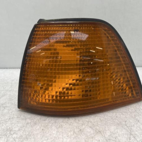 Optique avant secondaire gauche (feux)(clignotant) BMW SERIE 3 E36 Photo n°1