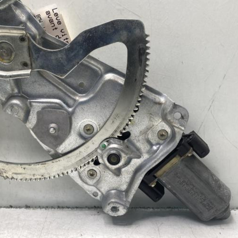 Leve vitre electrique avant droit BMW SERIE 3 E36 Photo n°4