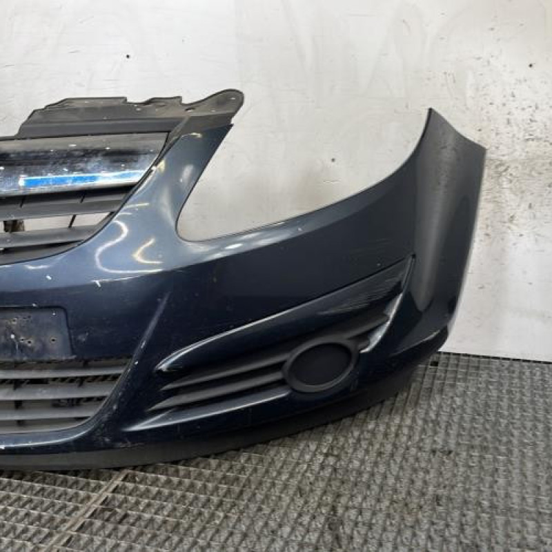 Pare choc avant OPEL CORSA D Photo n°3