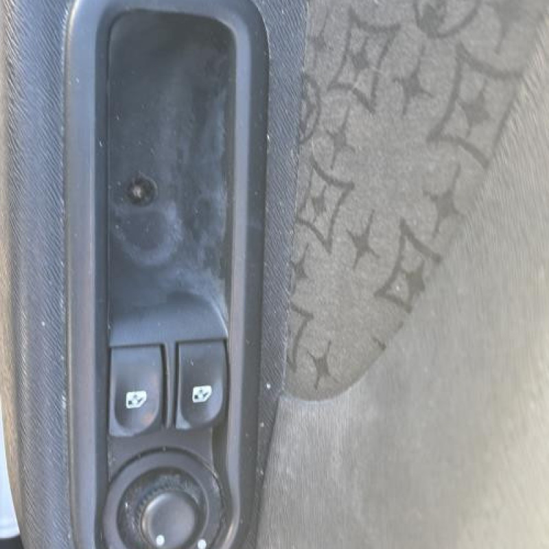 Compteur RENAULT TWINGO 2 Photo n°15