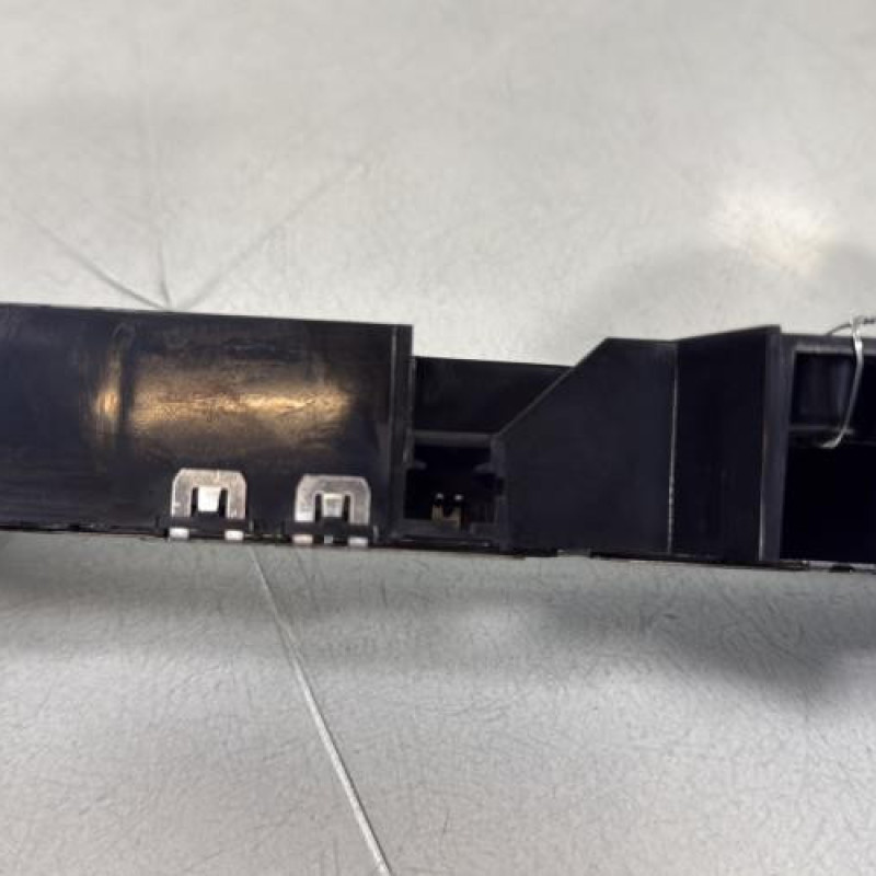 Feu arriere stop central PEUGEOT 407 Photo n°4