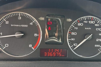 Feu arriere stop central PEUGEOT 407