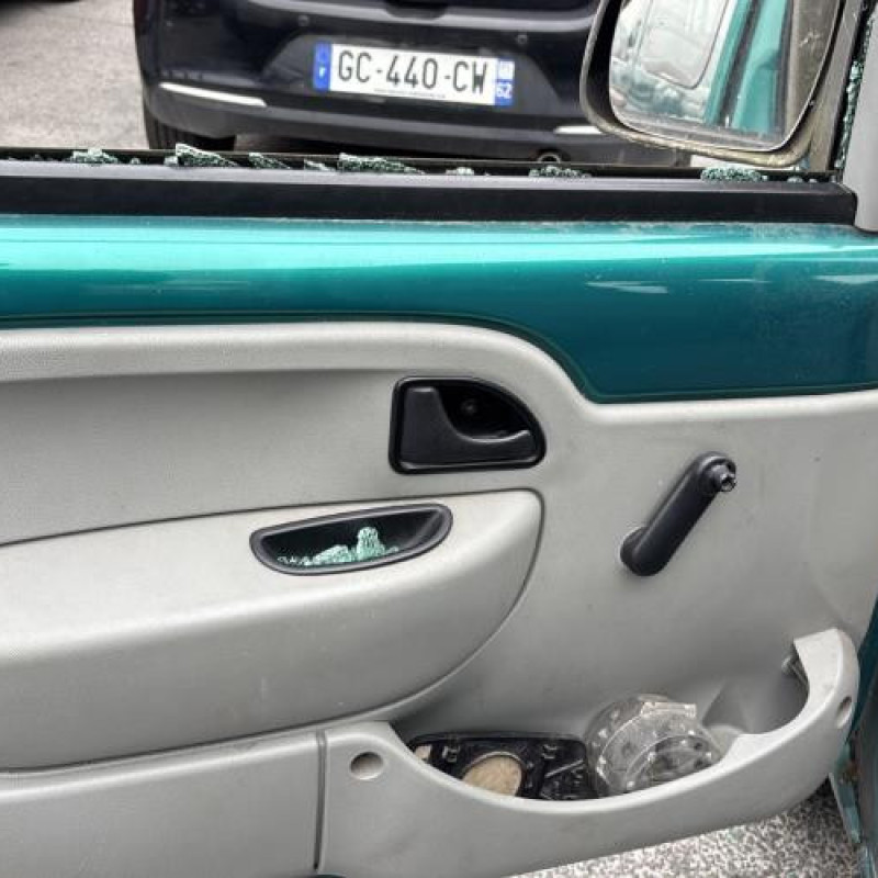Aile avant droit RENAULT KANGOO 1 Photo n°14