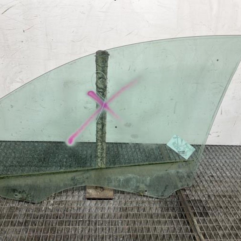 Vitre avant droit RENAULT MEGANE 2 Photo n°4
