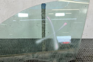 Vitre avant gauche RENAULT MEGANE 2 Photo n°1