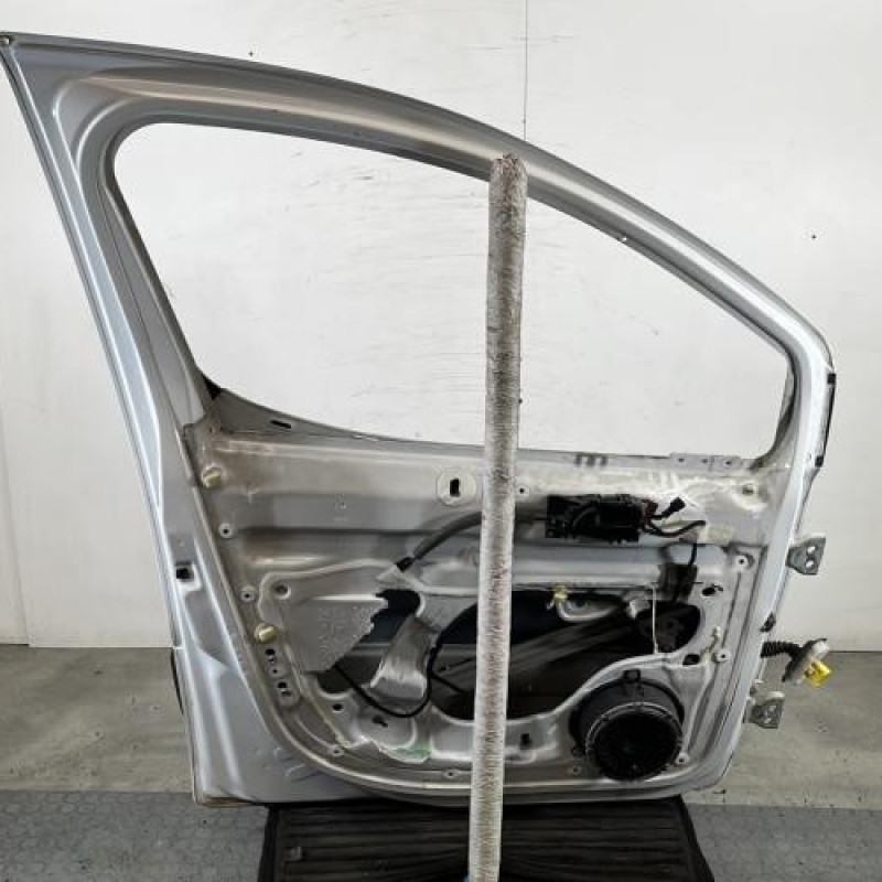Porte avant gauche CITROEN BERLINGO 2 Photo n°6