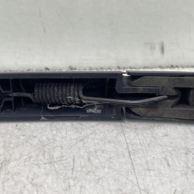 Bras essuie glace arriere PEUGEOT 308 1 Photo n°2