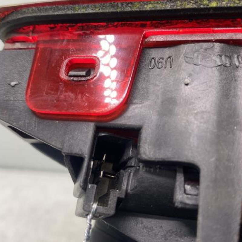 Feu arriere stop central DACIA LOGAN MCV 1 Photo n°5