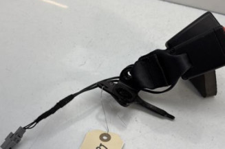 Attache ceinture arriere droit RENAULT CLIO 4 Photo n°1