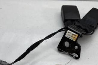 Attache ceinture arriere gauche RENAULT CLIO 4