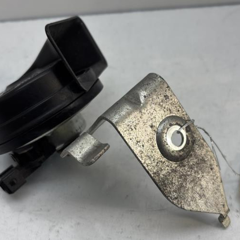 Avertisseur/Klaxon RENAULT CLIO 4 Photo n°3