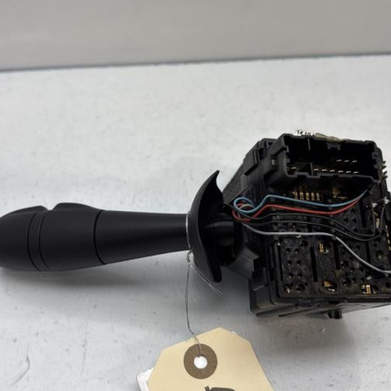 Commodo d'essuie glaces RENAULT CLIO 4 Photo n°3