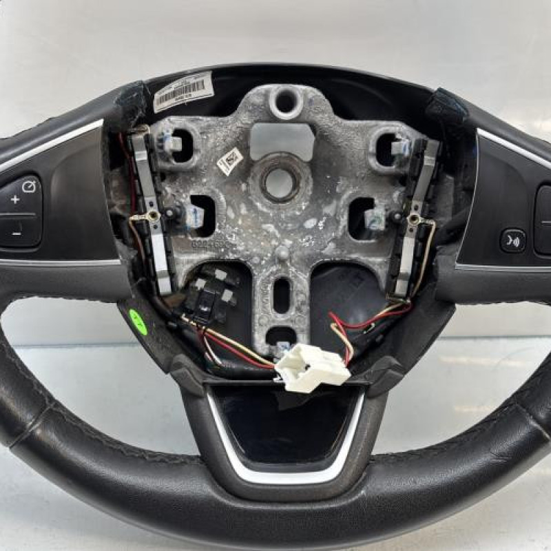 Volant RENAULT CLIO 4 Photo n°3