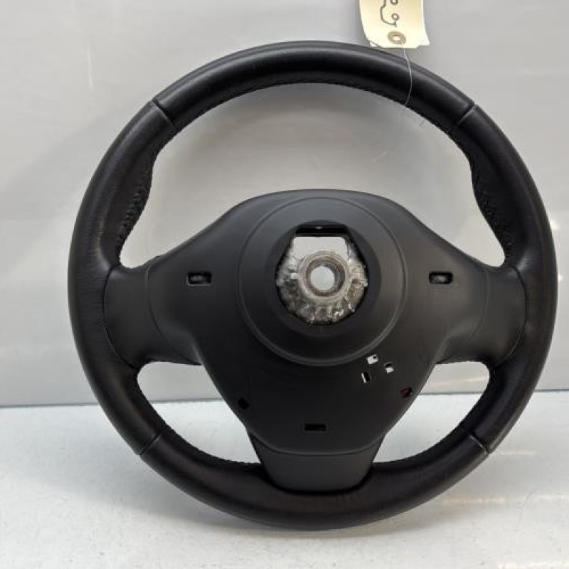 Volant RENAULT CLIO 4 Photo n°9