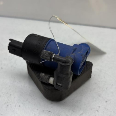 Pompe lave glace avant RENAULT CLIO 4 Photo n°1