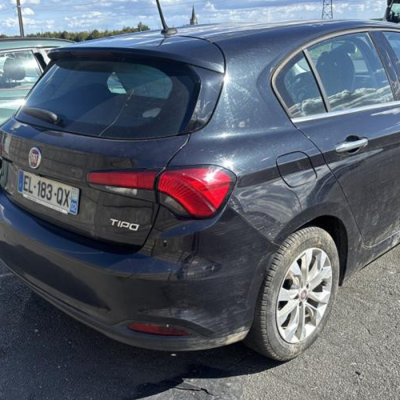 Feu arriere principal gauche (feux) FIAT TIPO 2 Photo n°9