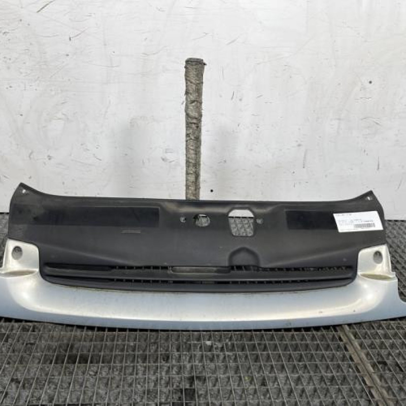 Calandre RENAULT CLIO 2 Photo n°1