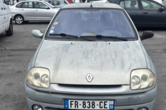 Calandre RENAULT CLIO 2