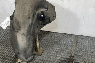 Pare boue arriere gauche RENAULT CLIO 2