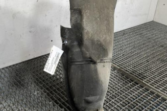 Pare boue arriere gauche RENAULT CLIO 2