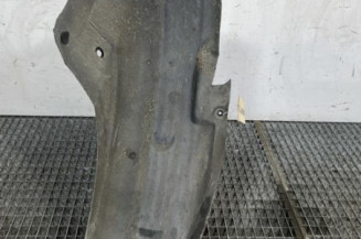 Pare boue arriere gauche RENAULT CLIO 2