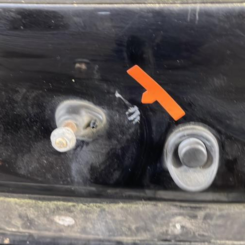 Malle/Hayon arriere RENAULT TWINGO 1 Photo n°2