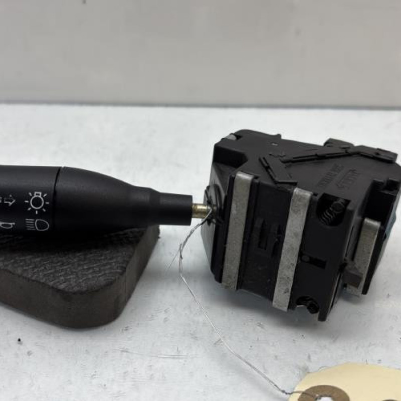 Commodo phare RENAULT CLIO 1 Photo n°1