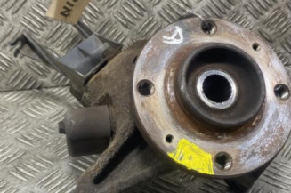 Pivot de moyeu avant droit PEUGEOT 206 Photo n°1