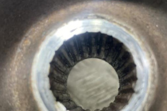 Pivot de moyeu avant droit PEUGEOT 206