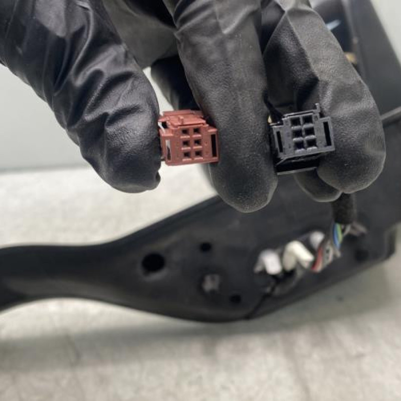 Retroviseur droit PEUGEOT 208 1 Photo n°5