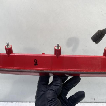 Feu arriere stop central KIA RIO 3