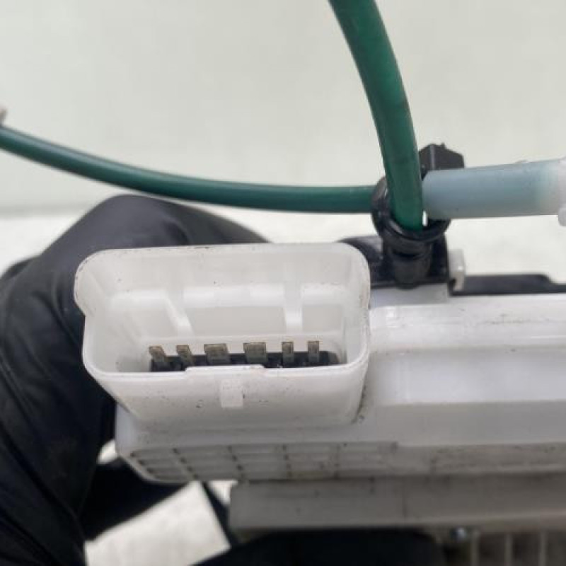 Serrure avant gauche KIA RIO 3 Photo n°4