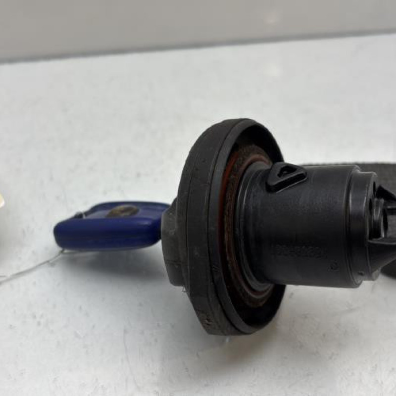 Bouchon de carburant FIAT PUNTO 2 Photo n°3