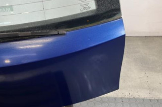 Malle/Hayon arriere FIAT PUNTO 2