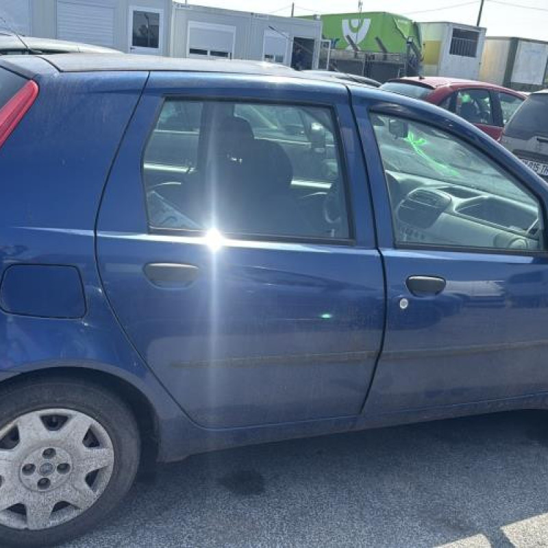 Autoradio d'origine FIAT PUNTO 2 Photo n°11