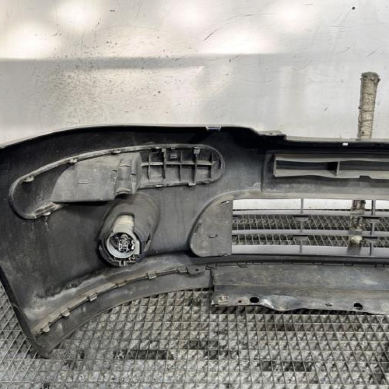 Pare choc avant CITROEN C3 1 Photo n°6