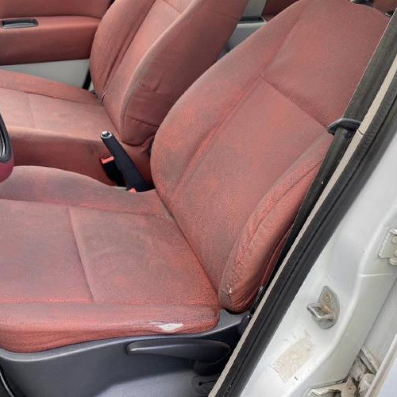 Poignee porte arriere droit RENAULT MODUS Photo n°16