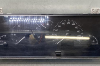 Compteur RENAULT SAFRANE Photo n°1